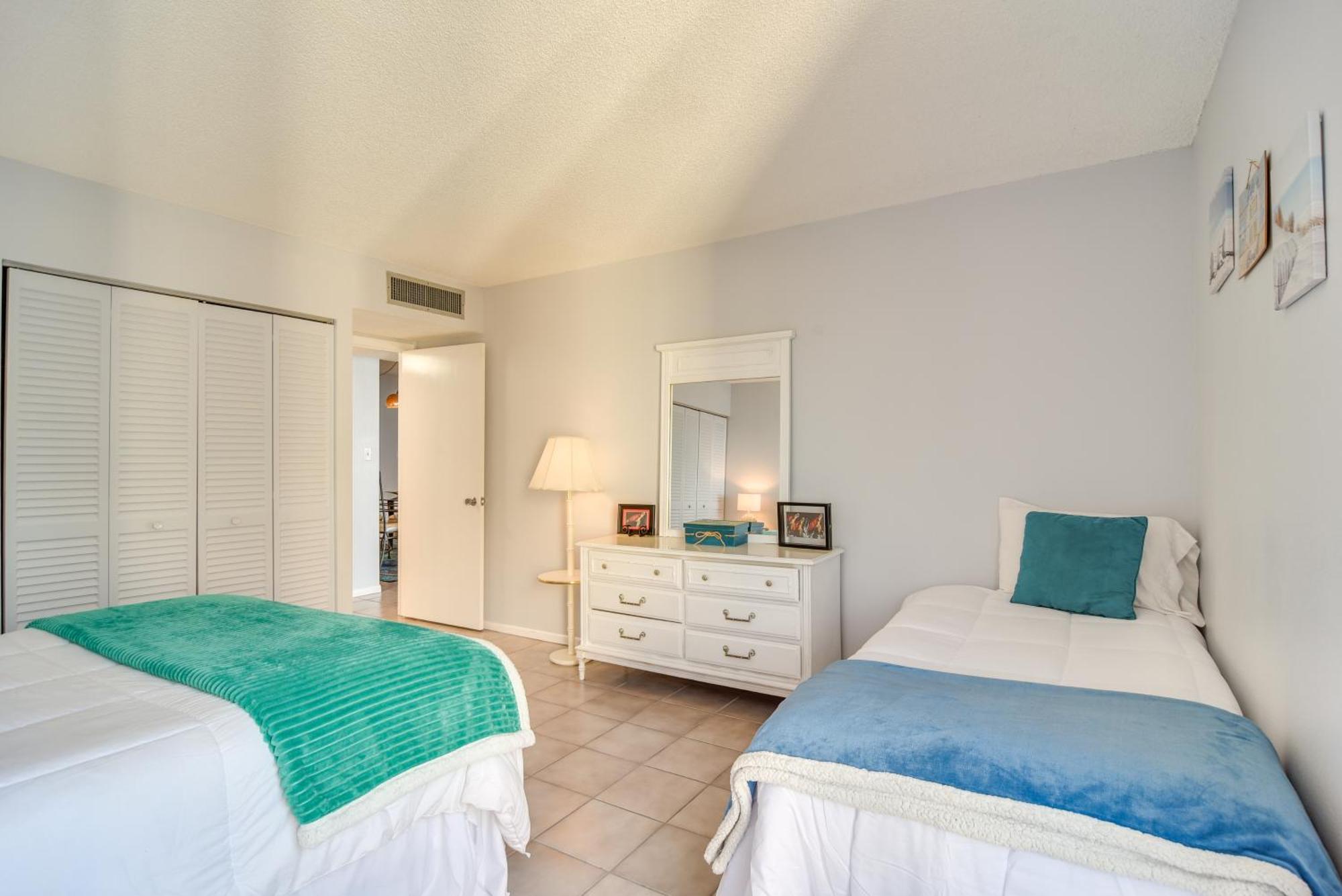 Oceanfront Condo With Balcony And Stunning Views! Clearwater Beach Luaran gambar